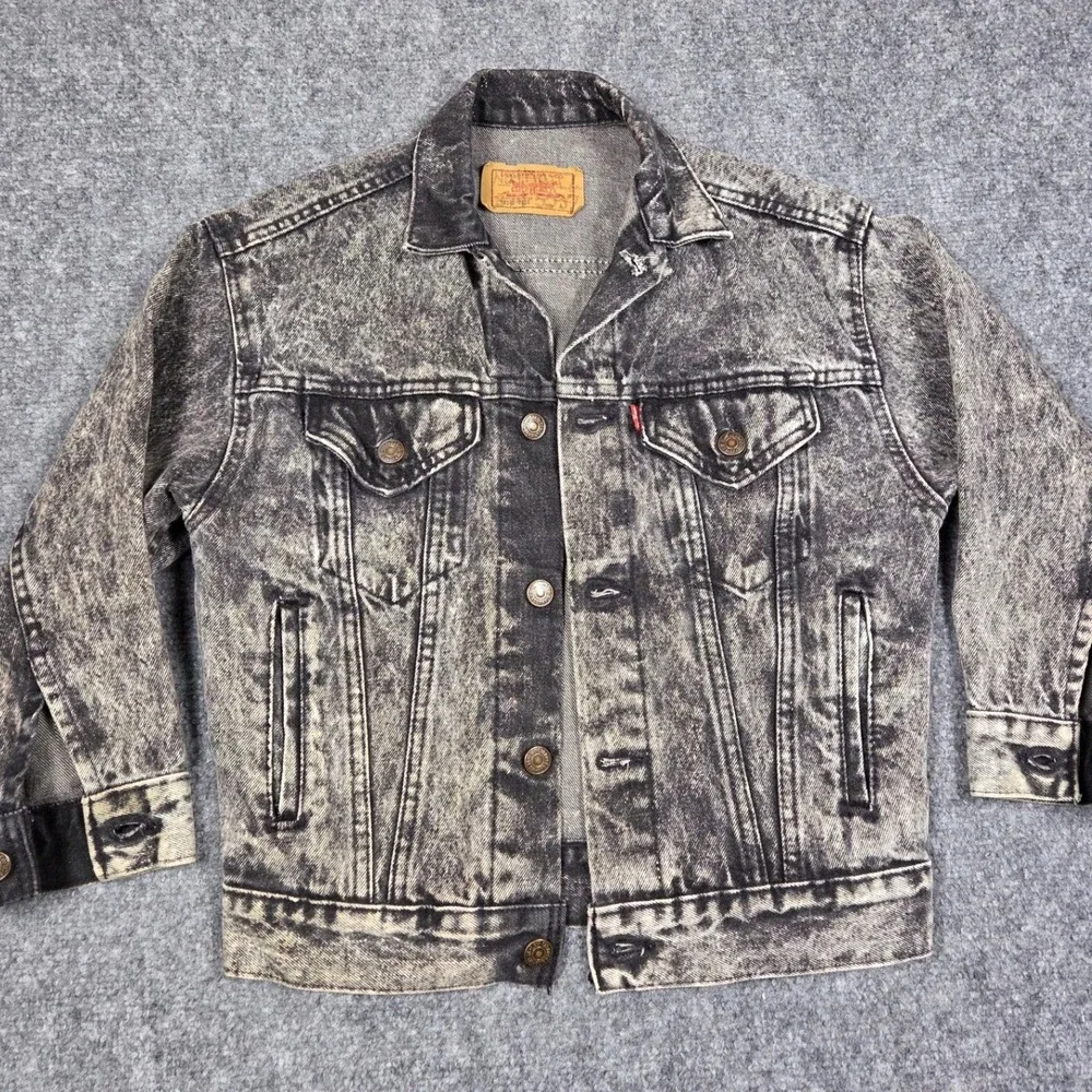 Vintage Levi's Denim Trucker Jacket Mens Small Black Acid Wash Made in USA - Picture 1 of 9